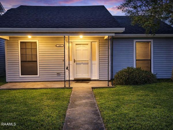 103 Logan Street, Lafayette, LA 70506