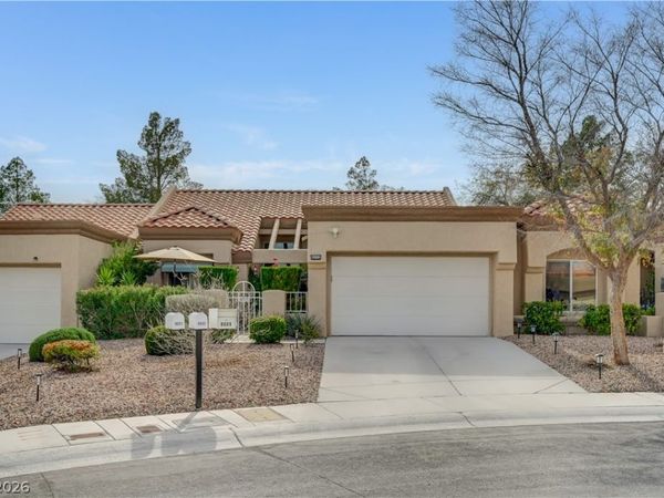 8605 Prairie Hill Drive , Las Vegas, NV 89134