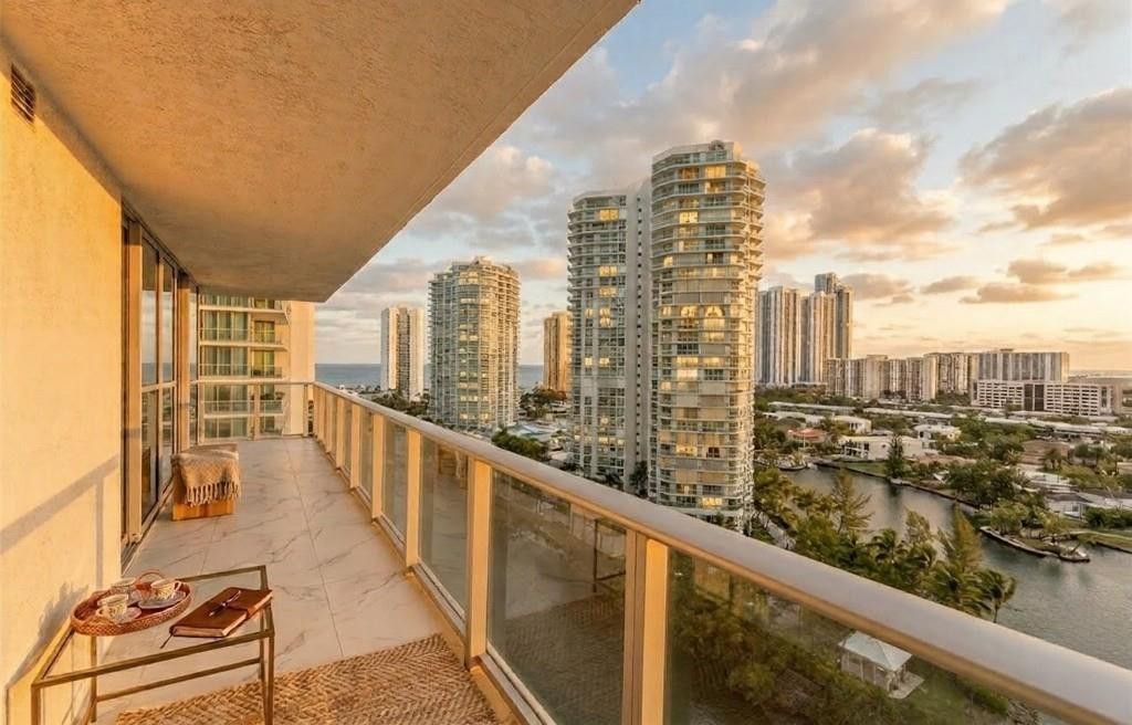 330 Sunny Isles Blvd, Unit 5-1408, Sunny Isles Beach, FL 33160 Photo
