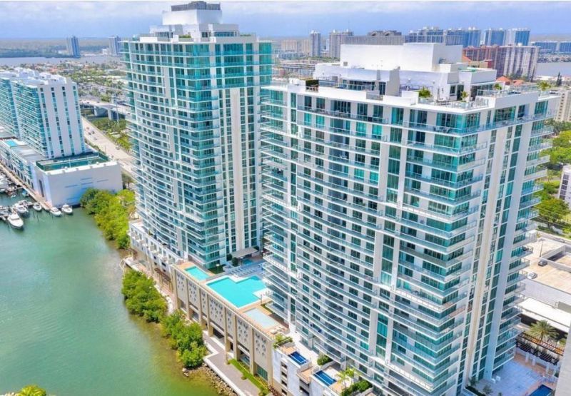 330 Sunny Isles Blvd, Unit 5-1408, Sunny Isles Beach, FL 33160 Photo