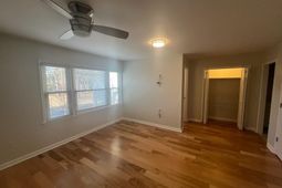 2005 Ventura Place photo 4