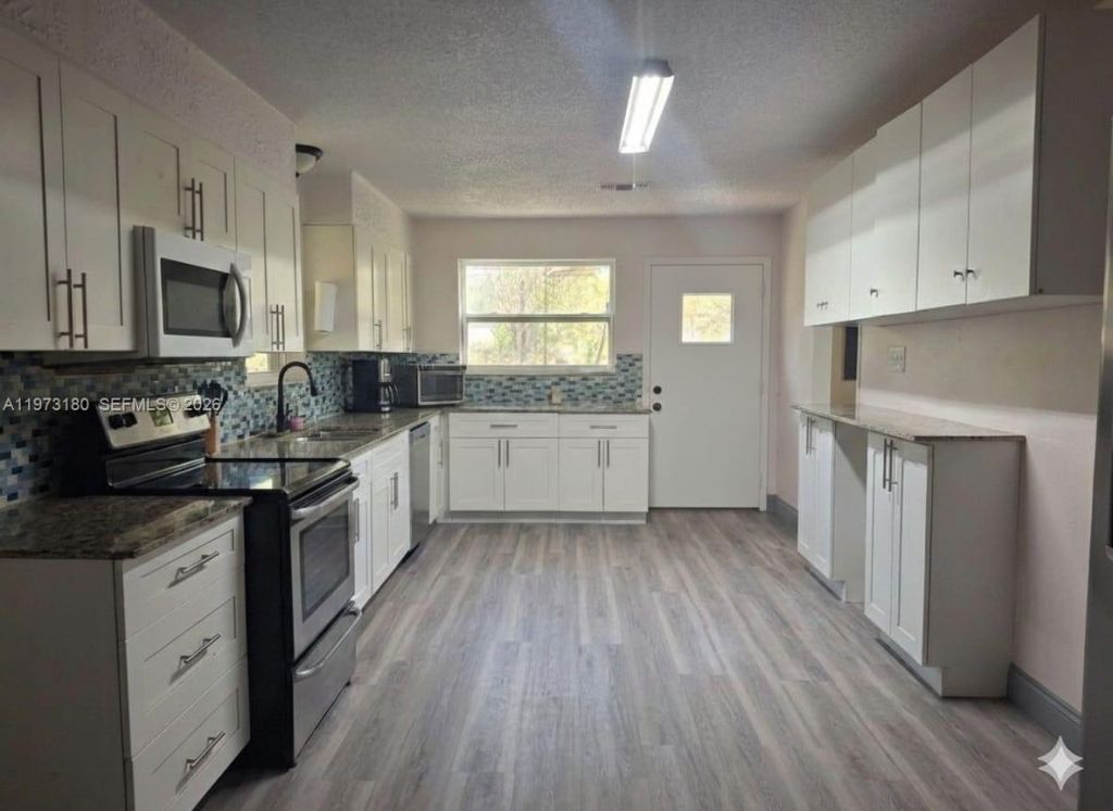 757 Woodland Blvd , Clewiston, FL 33440 Photo