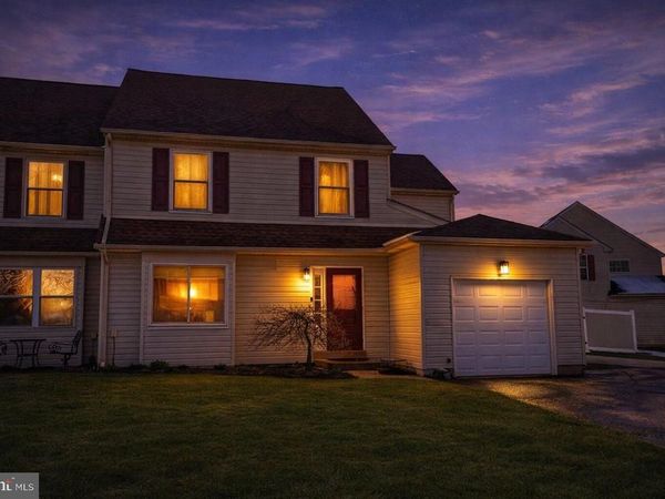 2331 CAMBRIDGE CIRCLE, HATFIELD, PA 19440