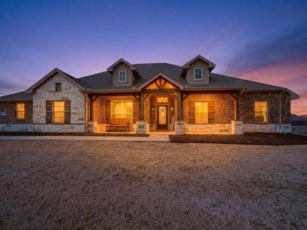 2866 Gail Drive, Farmersville, TX 75442