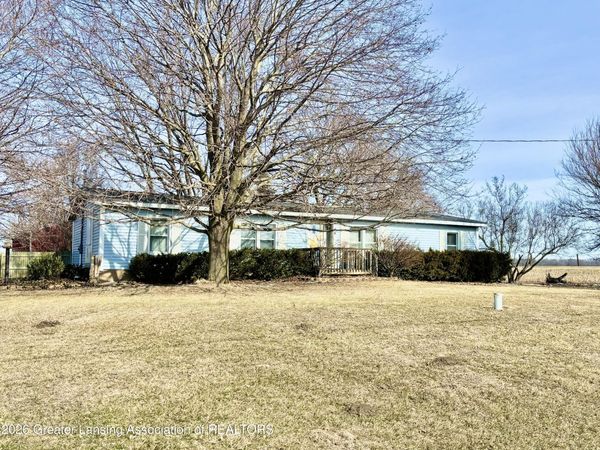 46 W Vermontville Highway, Charlotte, MI 48813