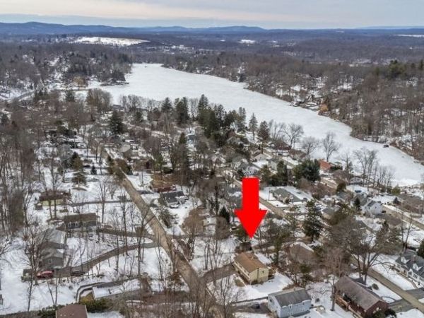 31 PENN AVENUE, Andover, NJ 07860