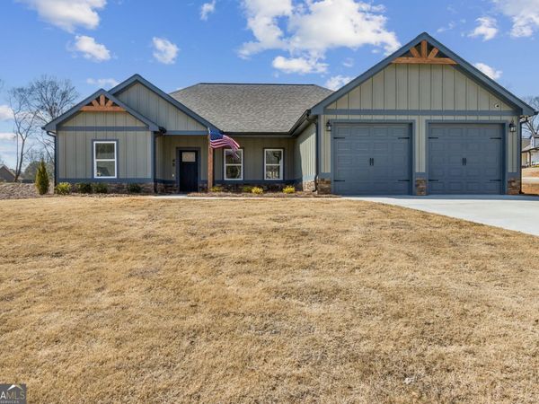 48 Crane Street, Maysville, GA 30558