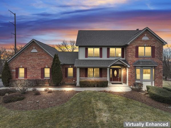 9N954 Heatherington Place , Elgin, IL 60124