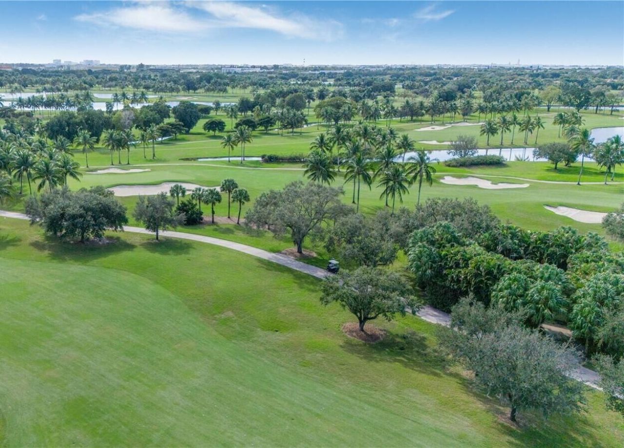 5300 NW 87th Avenue, Unit 1215, Doral, FL 33178 Photo