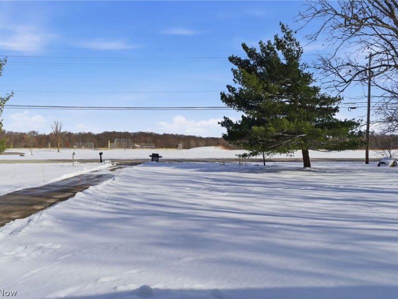 9278 Liberty Road, Twinsburg, OH 44087 Photo 36