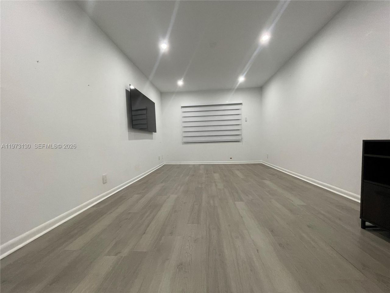 8290 Lake Dr , Unit 116, Doral, FL 33166 Photo