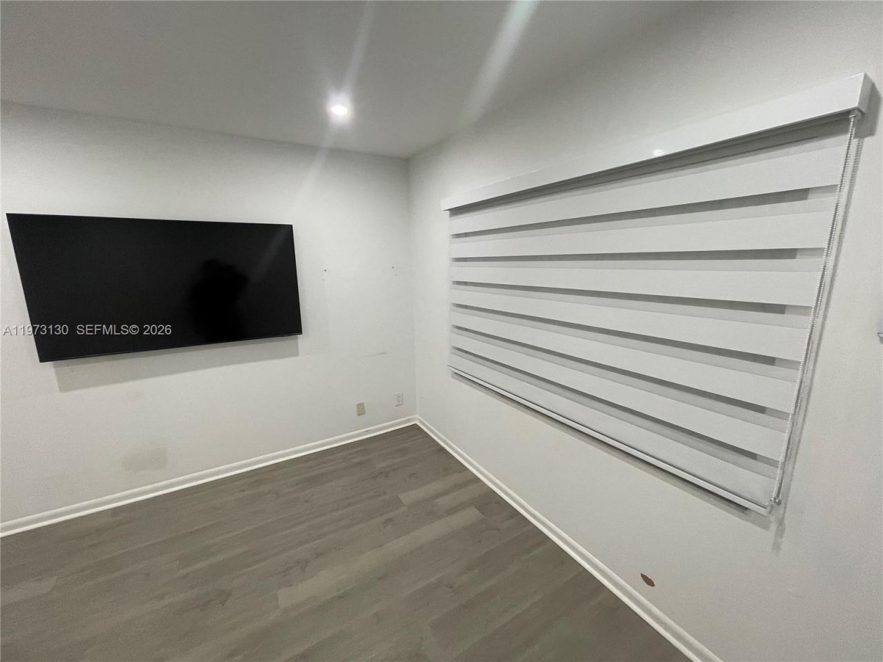 8290 Lake Dr , Unit 116, Doral, FL 33166 Photo