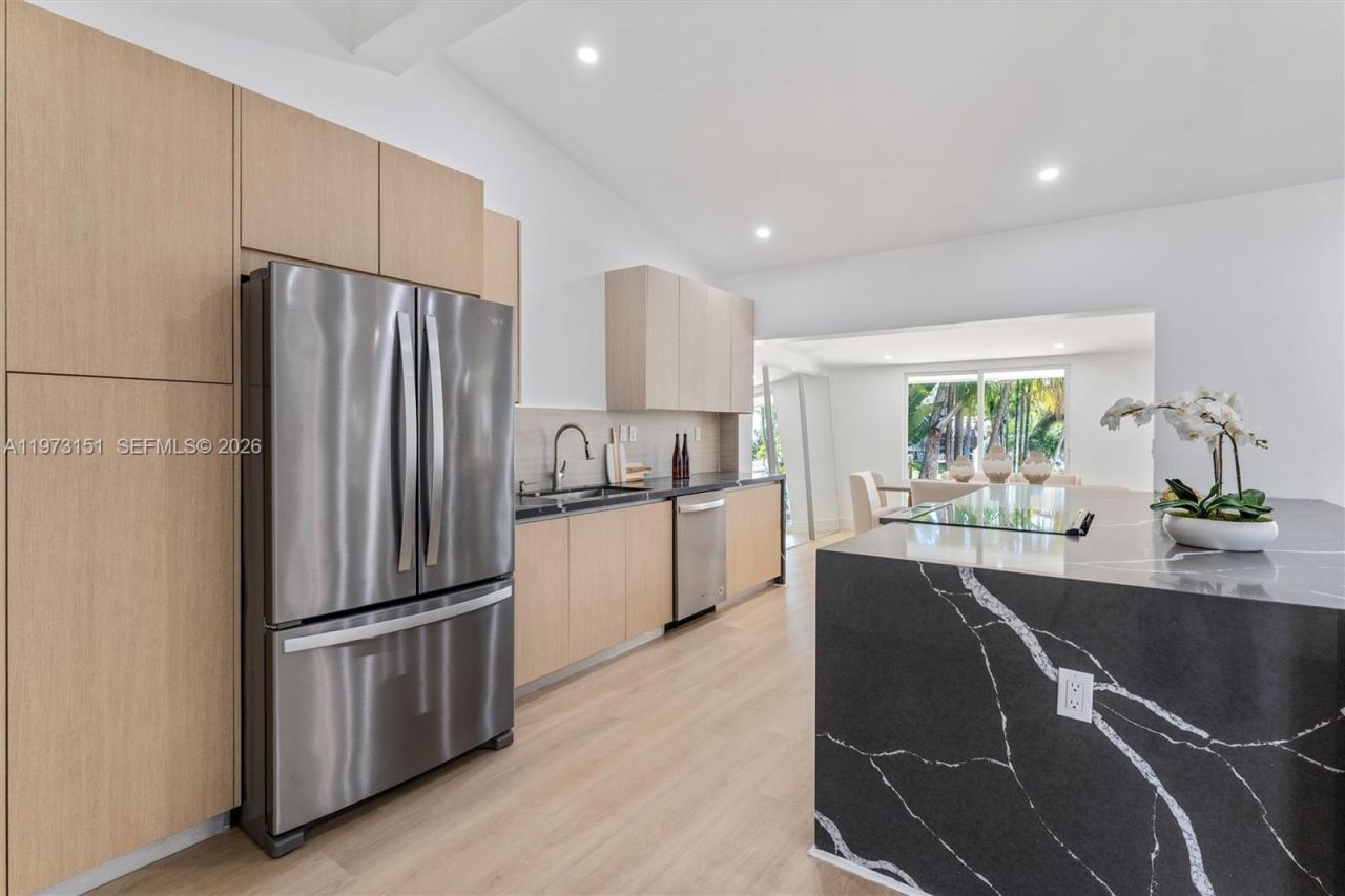 2548 Tortugas Ln , Fort Lauderdale, FL 33312 Photo