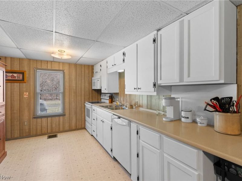 29395 Beitler Road, Dennison, OH 44621 Photo 13