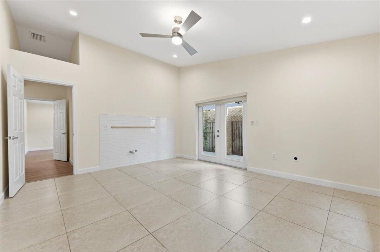 530 NE 3rd Avenue, Delray Beach, FL 33444 Photo