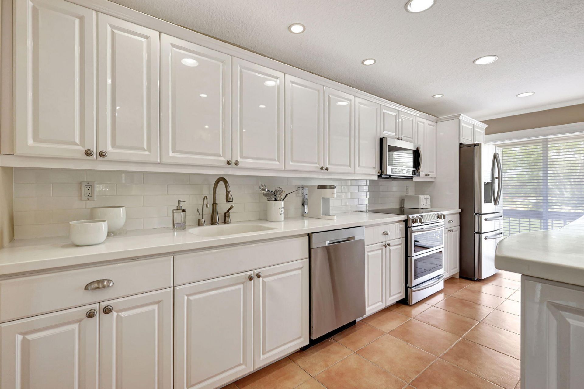 6890 Willow Wood Drive, Unit 206, Boca Raton, FL 33434 Photo