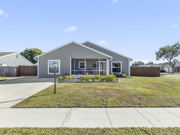 7937 Ridgewood Drive, Lake Worth, FL 33467