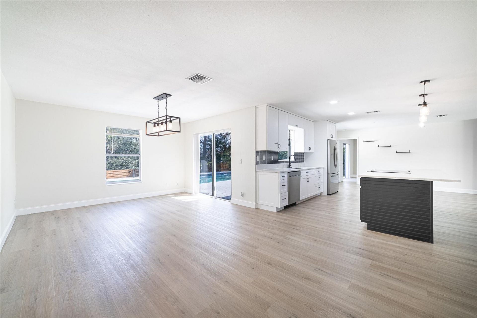 188 Martin Cir, Royal Palm Beach, FL 33411 Photo