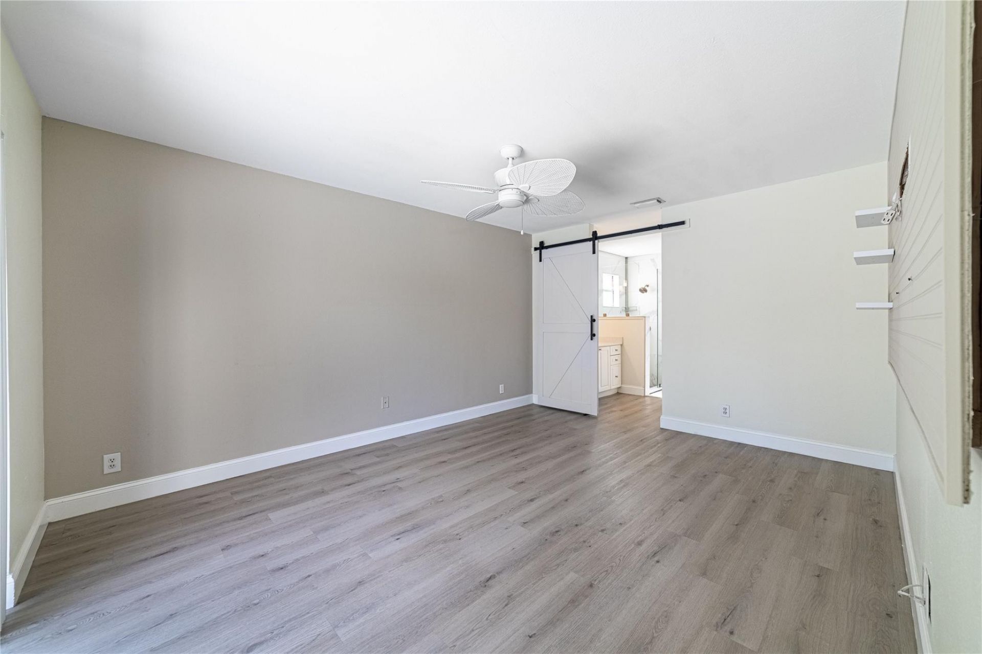 188 Martin Cir, Royal Palm Beach, FL 33411 Photo