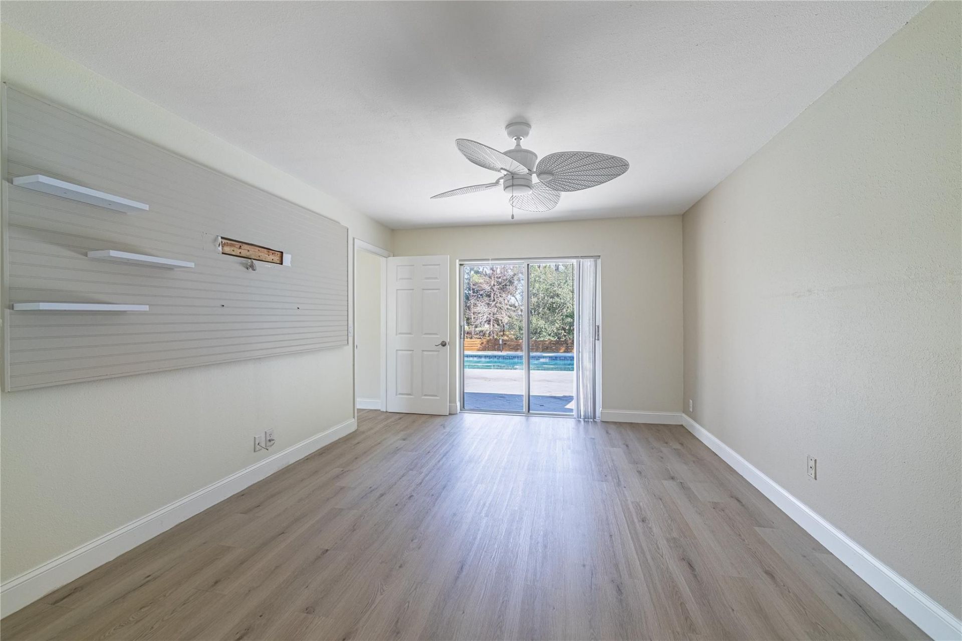 188 Martin Cir, Royal Palm Beach, FL 33411 Photo