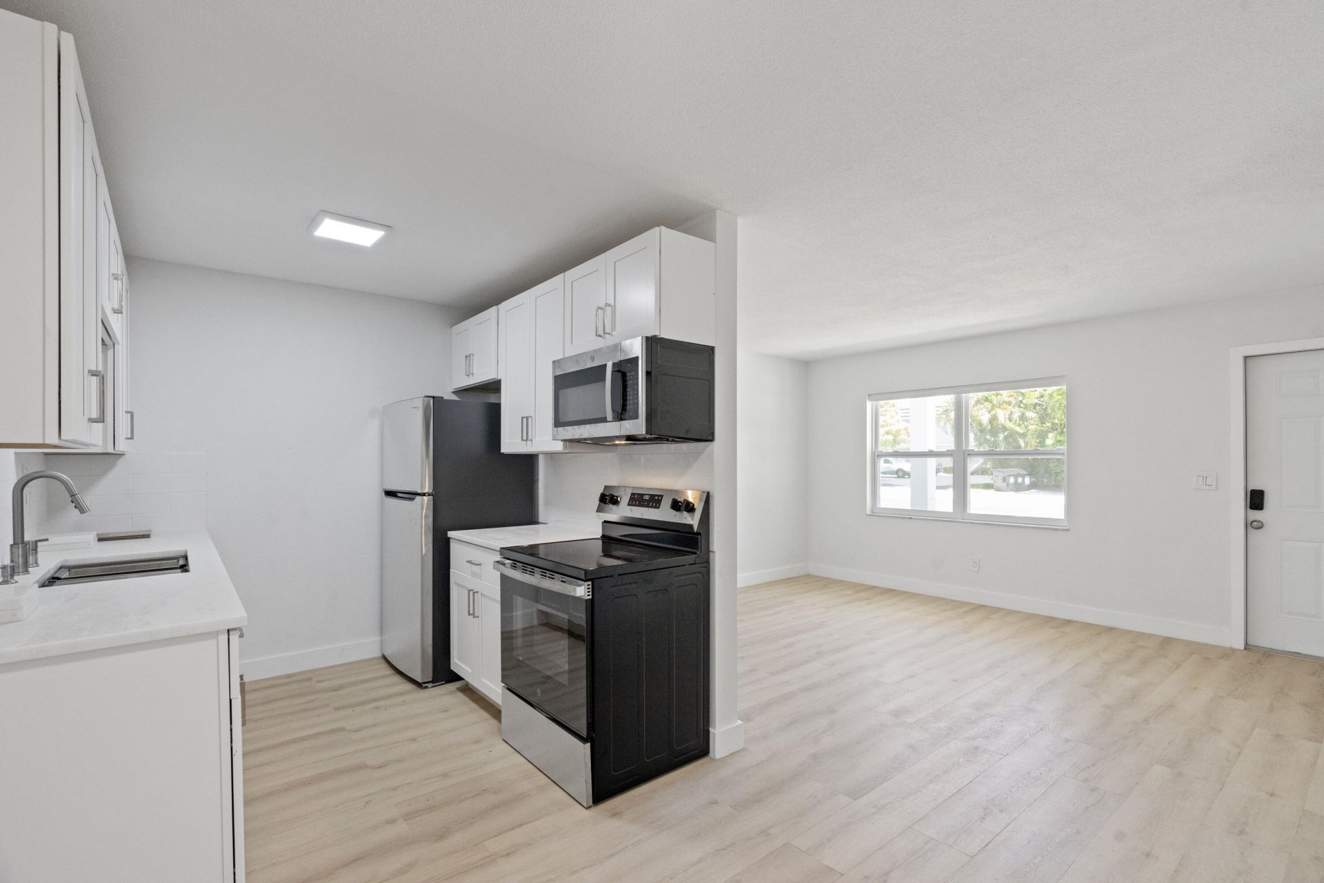 1150 Carlton Court, Fort Pierce, FL 34949 Photo