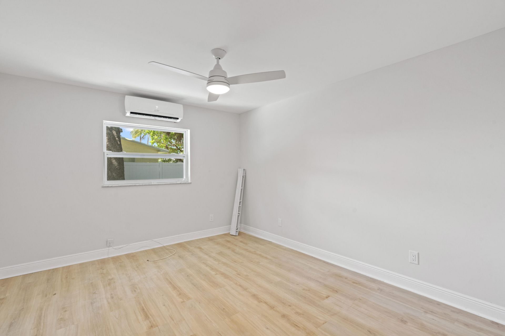 1150 Carlton Court, Fort Pierce, FL 34949 Photo