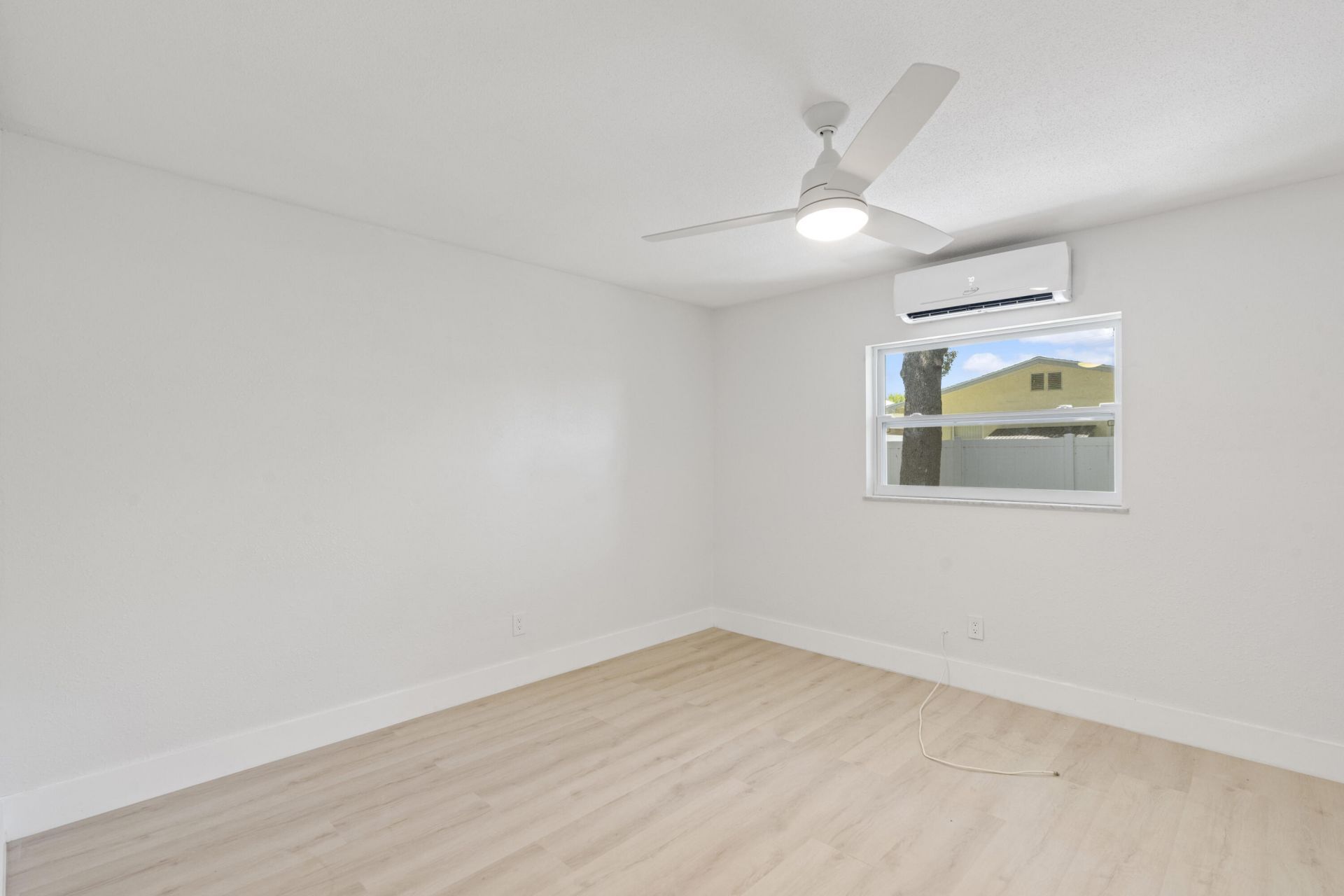 1150 Carlton Court, Fort Pierce, FL 34949 Photo