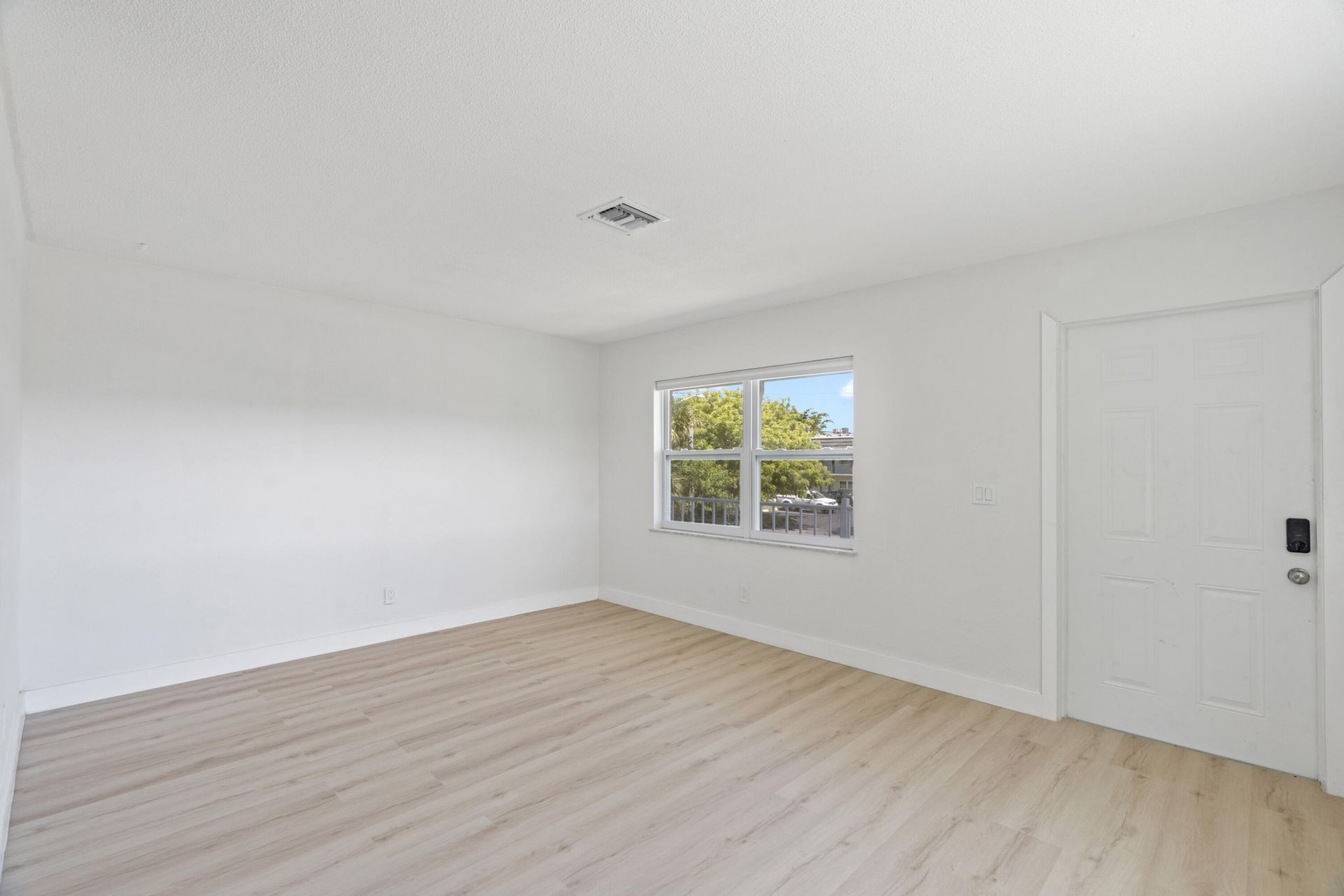 1150 Carlton Court, Fort Pierce, FL 34949 Photo