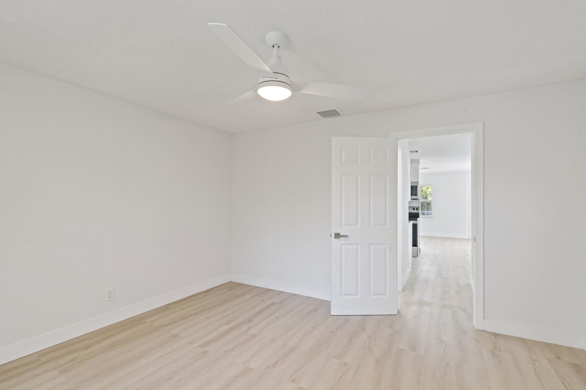 1150 Carlton Court, Fort Pierce, FL 34949 Photo