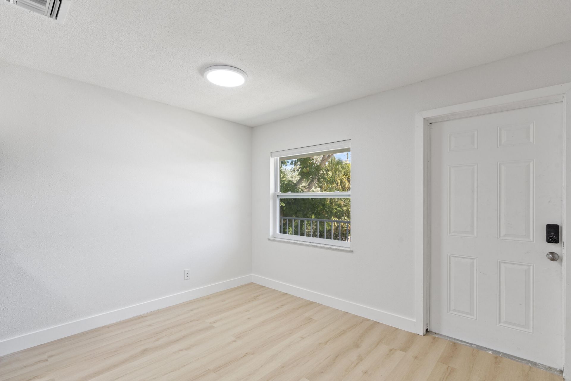 1150 Carlton Court, Fort Pierce, FL 34949 Photo