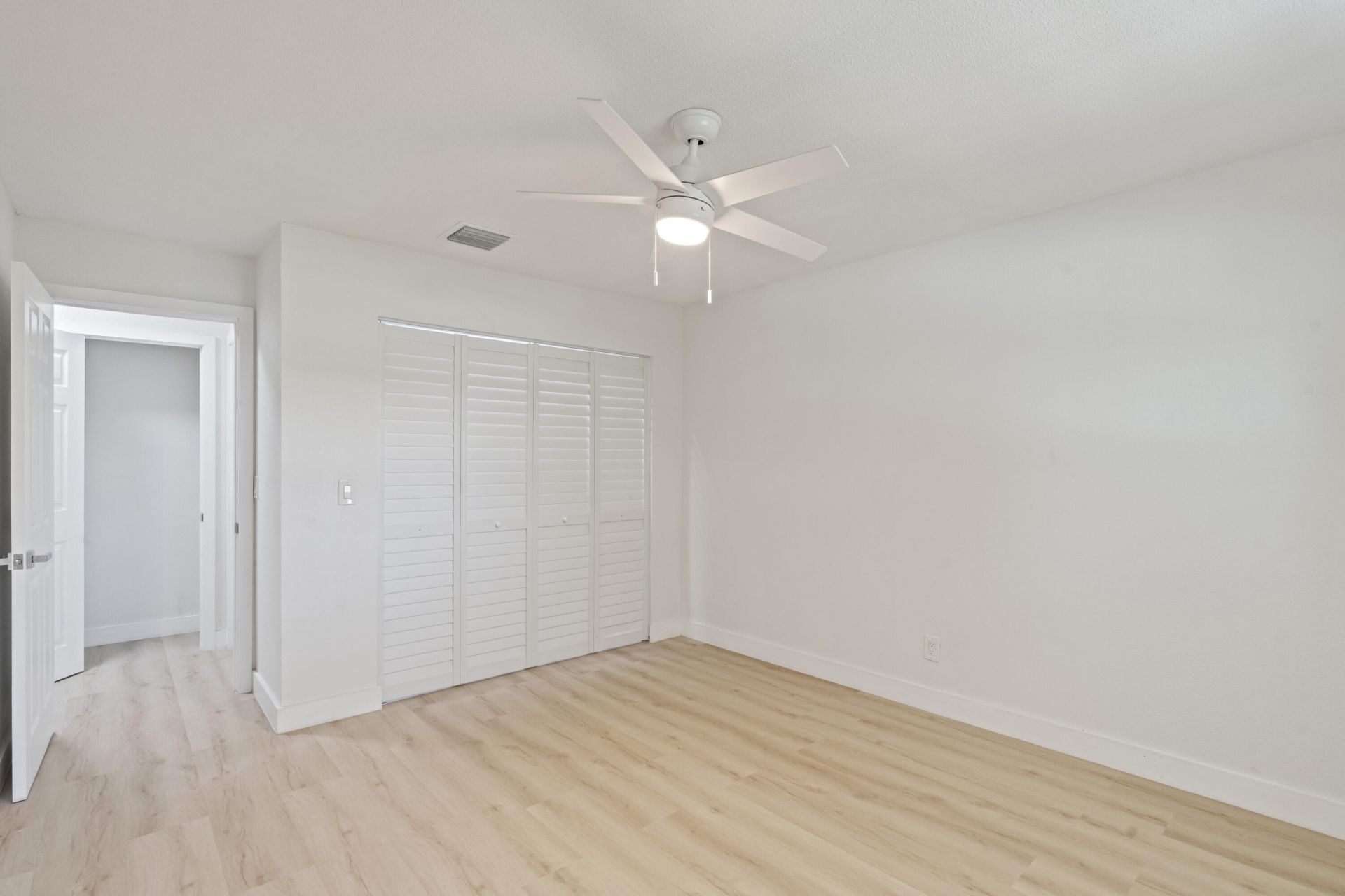 1150 Carlton Court, Fort Pierce, FL 34949 Photo