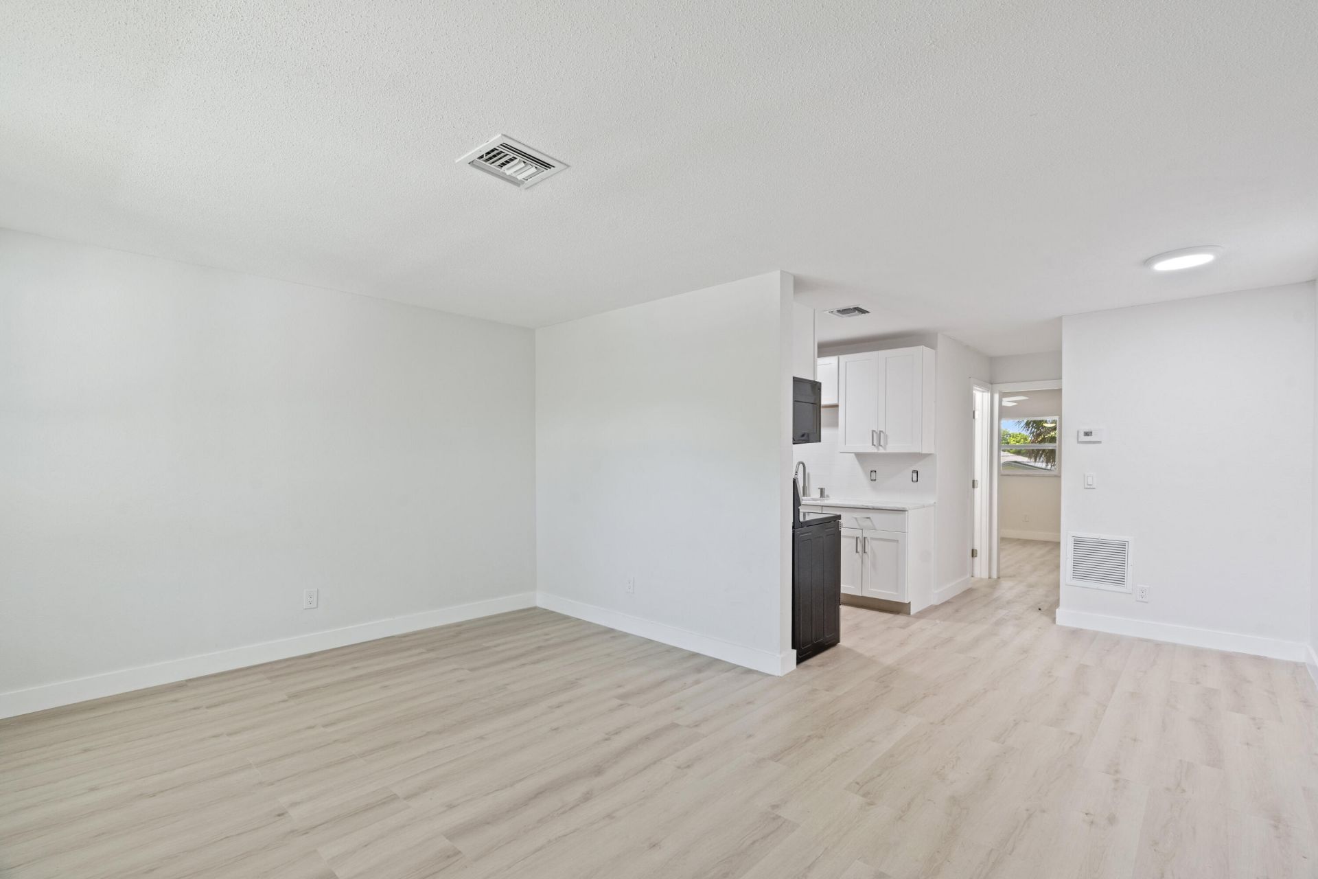 1150 Carlton Court, Fort Pierce, FL 34949 Photo