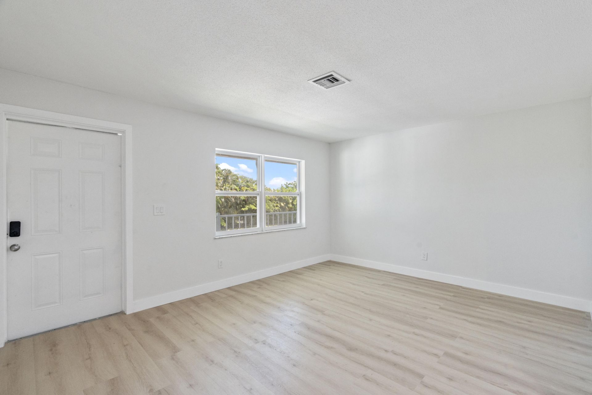 1150 Carlton Court, Fort Pierce, FL 34949 Photo