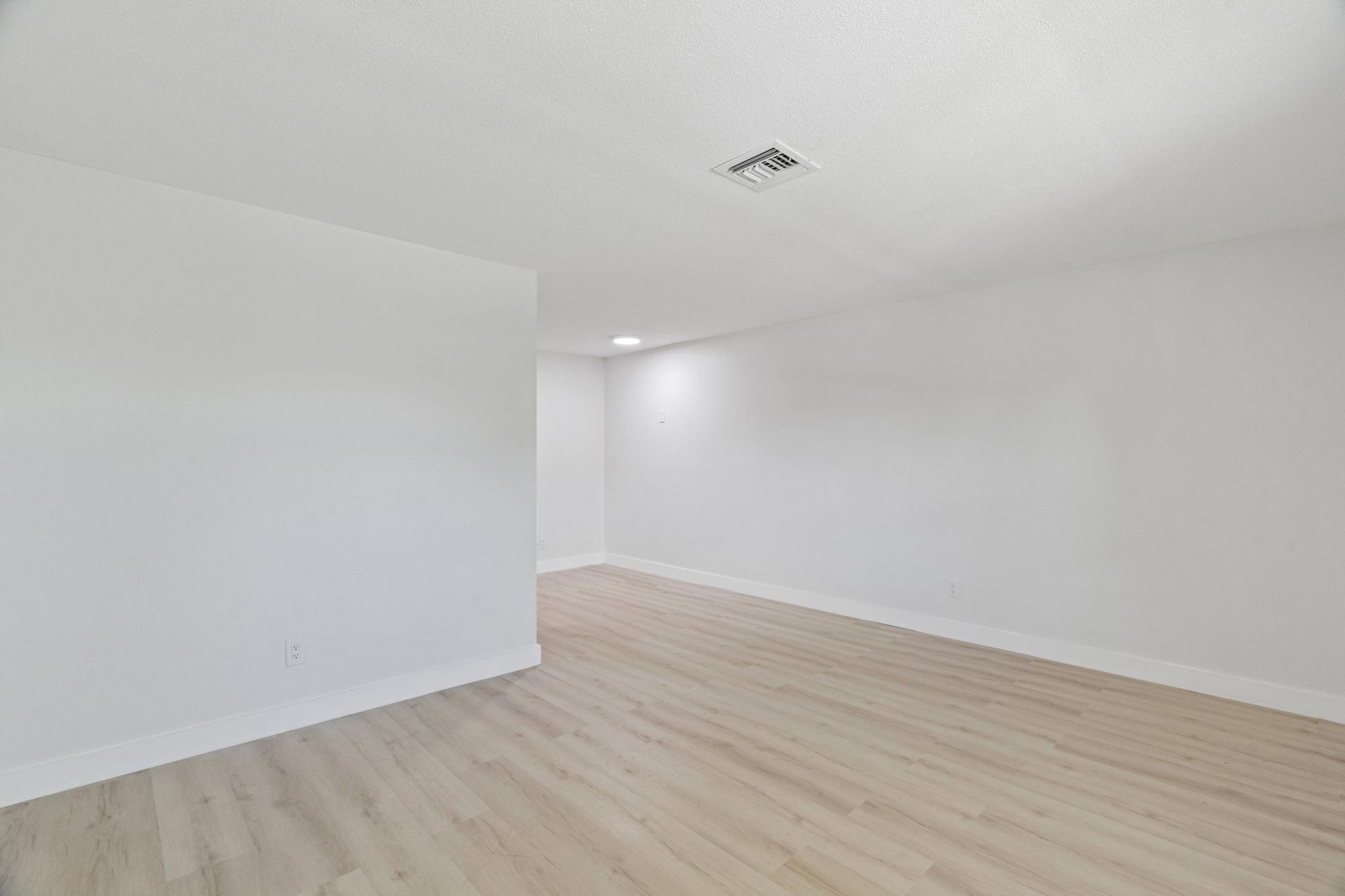 1150 Carlton Court, Fort Pierce, FL 34949 Photo