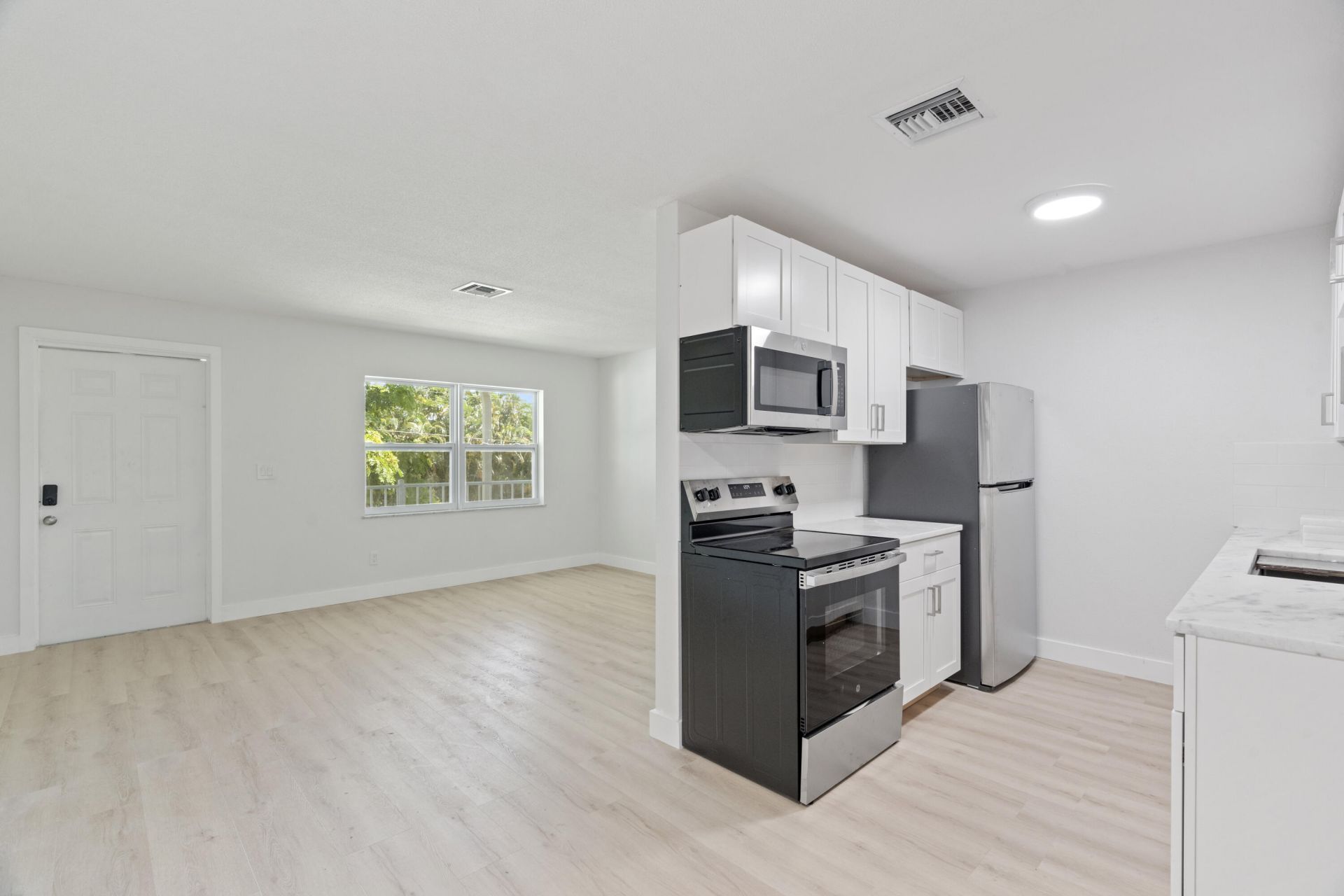 1150 Carlton Court, Fort Pierce, FL 34949 Photo