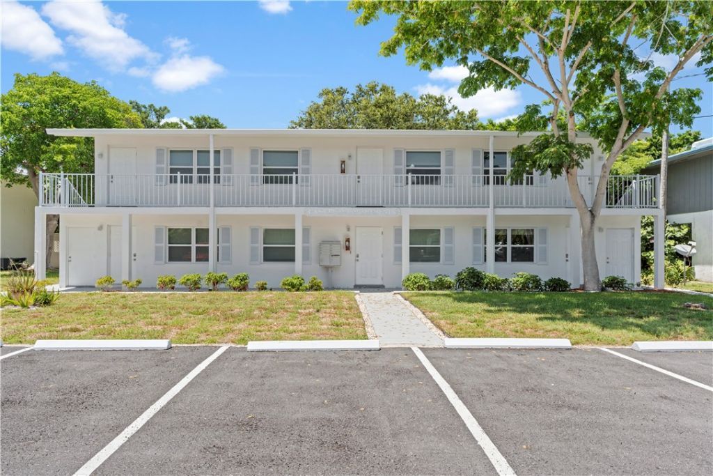 1150 Carlton Court, Fort Pierce, FL 34949 Photo