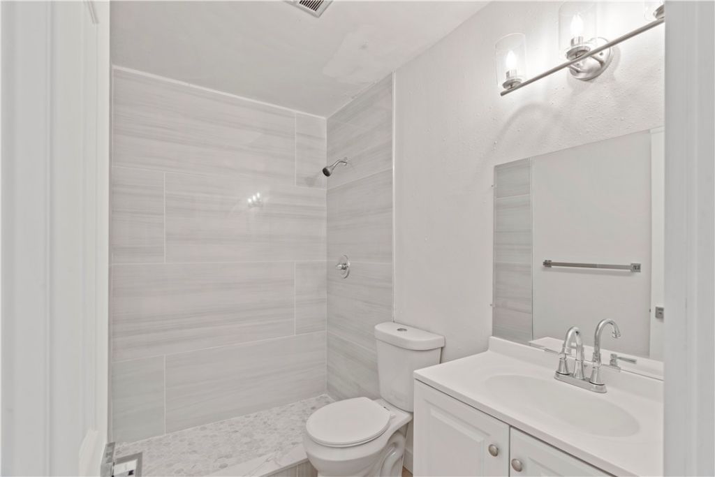 1150 Carlton Court, Fort Pierce, FL 34949 Photo