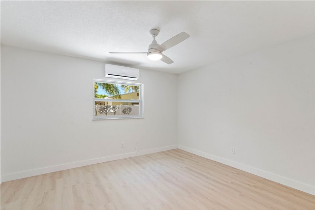 1150 Carlton Court, Fort Pierce, FL 34949 Photo