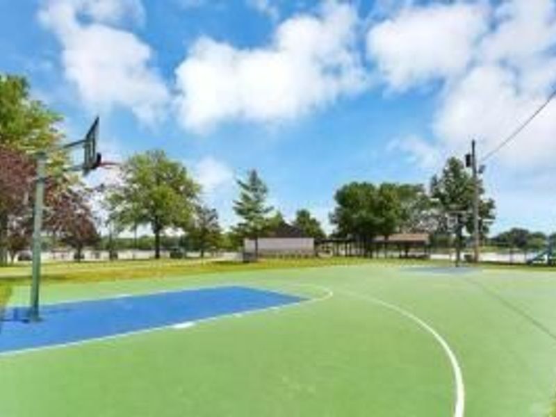 1730 W Choctaw Drive, London, OH 43140 Photo 6