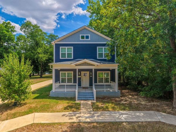 514 Center Street, Conway, AR 72034