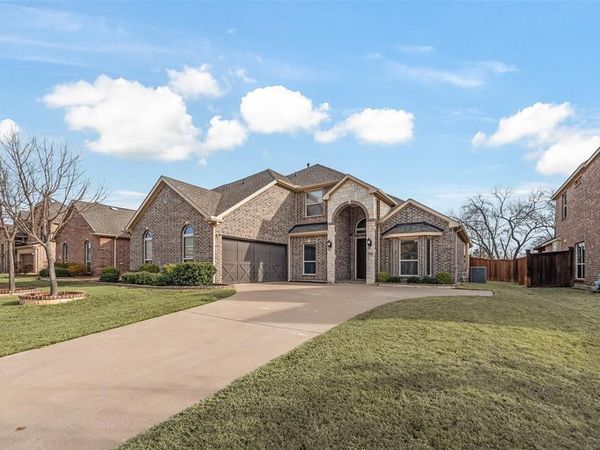 7156 Playa Imperial Lane, Grand Prairie, TX 75054