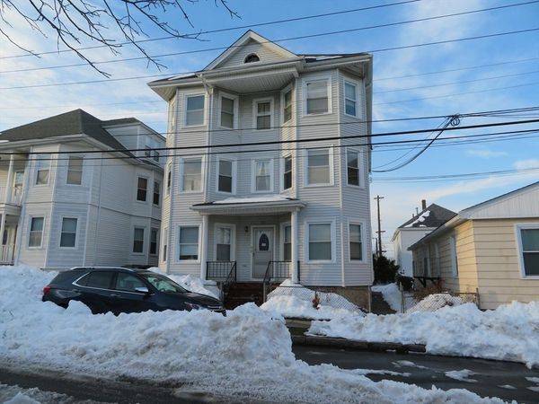 101 Princeton St, Unit 2, New Bedford, MA 02745