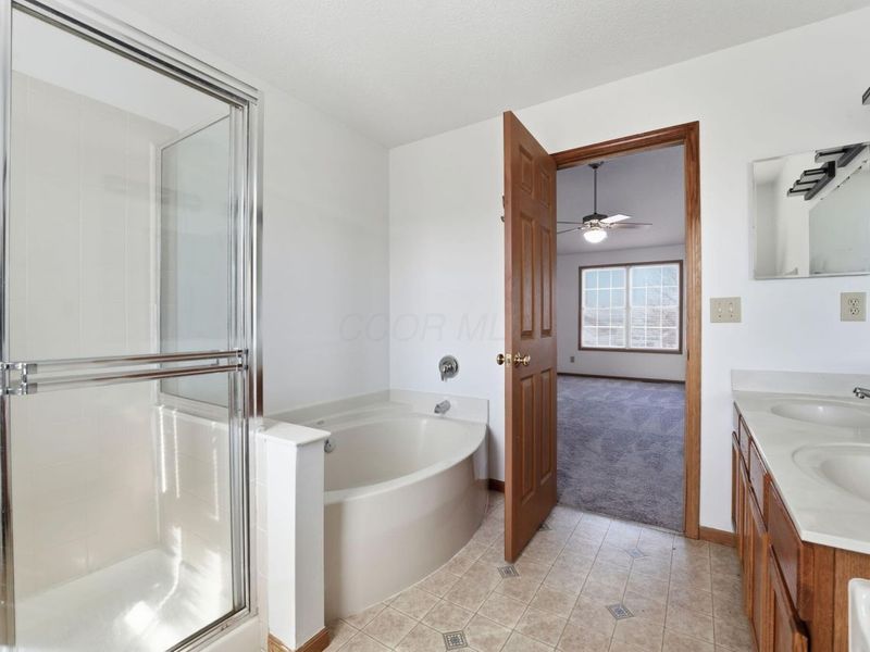 52 Gala Avenue, Pataskala, OH 43062 Photo 10