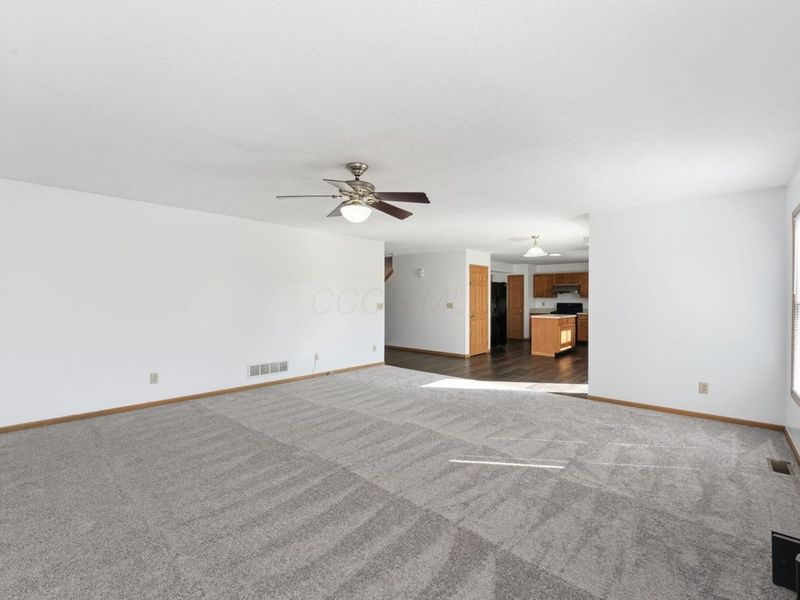 52 Gala Avenue, Pataskala, OH 43062 Photo 37