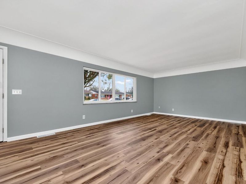 778 Danbury Road, Forest Park, OH 45240 Photo 6