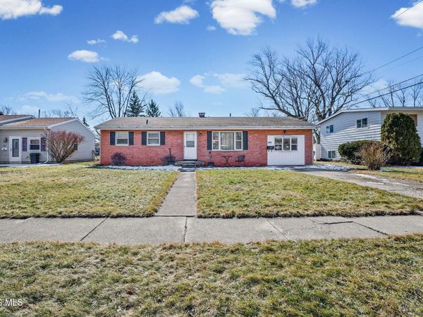 245 Edinborough Drive, Findlay, OH 45840