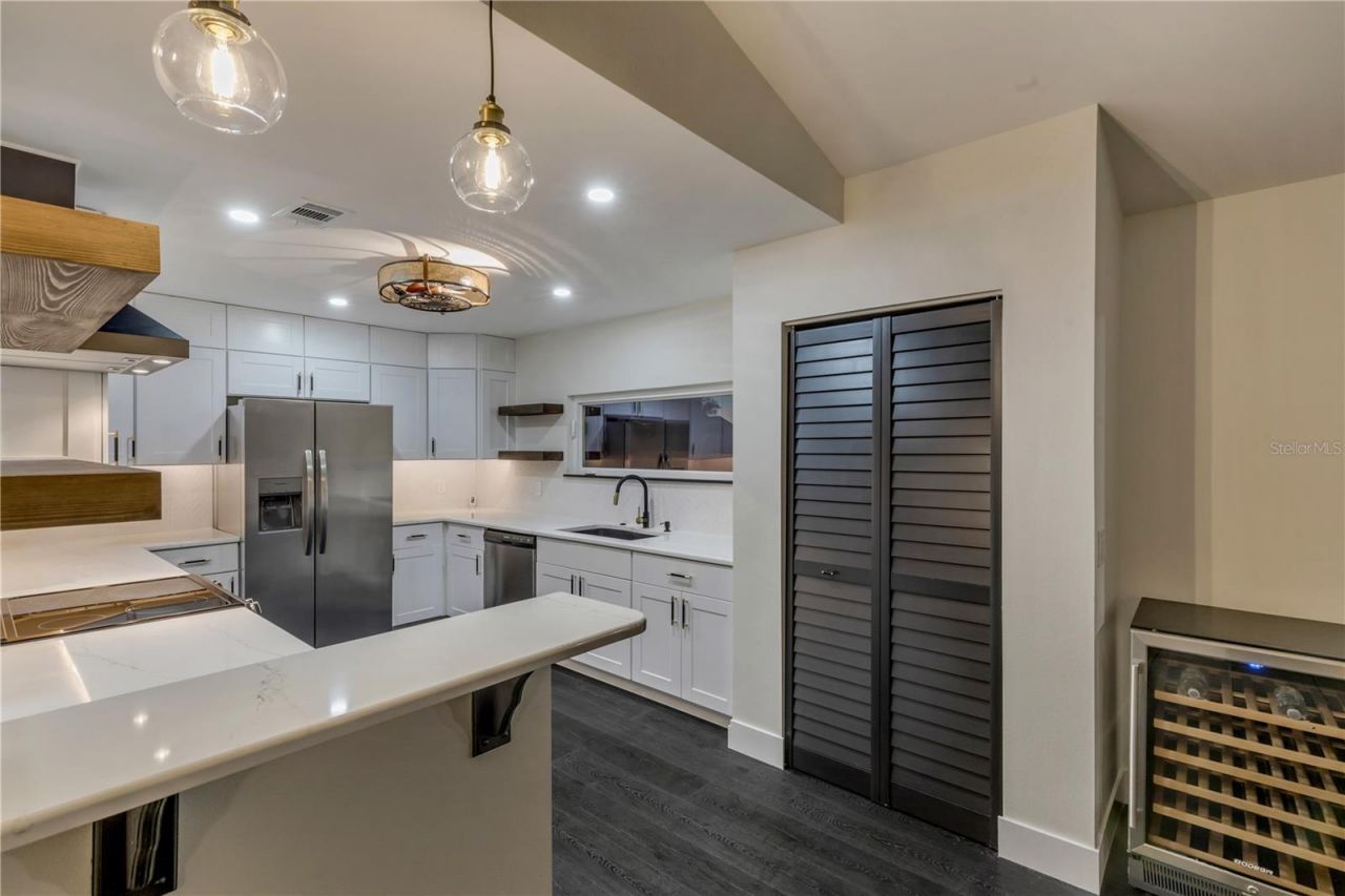 2516 Pine Tree Drive, Edgewater, FL 32141 Photo