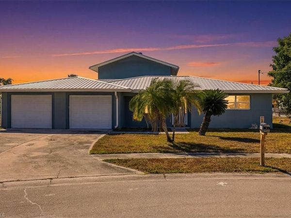 4635 Rockwood CIR, NORTH FORT MYERS, FL 33903