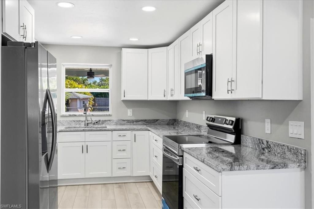 4635 Rockwood Cir, North Fort Myers, FL 33903 Photo