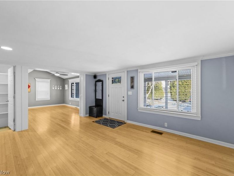 2236 Richland Avenue, Lakewood, OH 44107 Photo 9